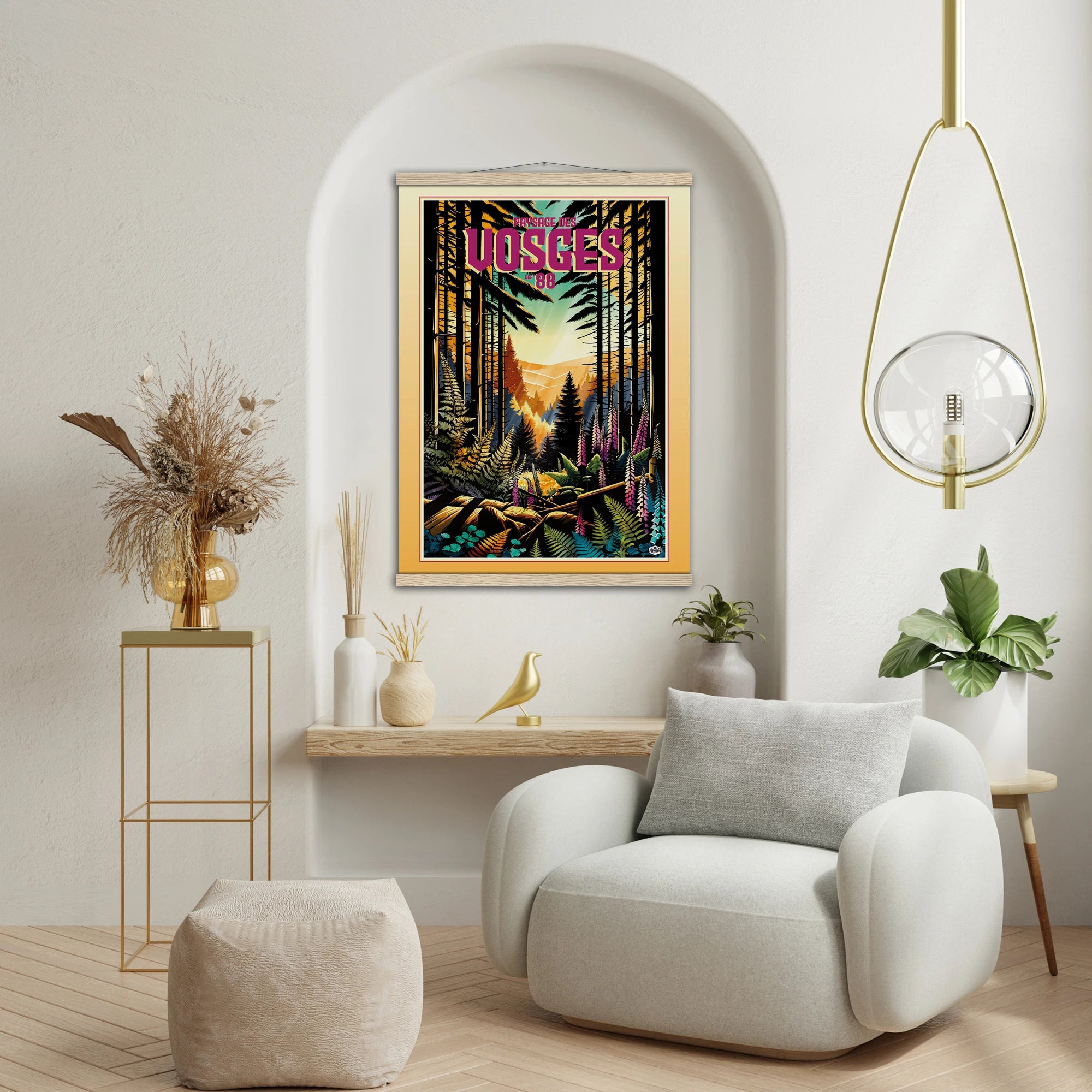 Affiche forêt des Vosges « Forêt en lumière », format 50×70 cm suspendue avec baguettes en bois, dans un coin lecture raffiné et chaleureux à la décoration naturelle