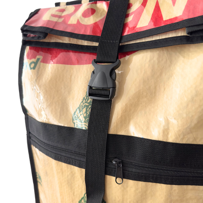 Sac à dos en sac de ciment upcyclé – Naga